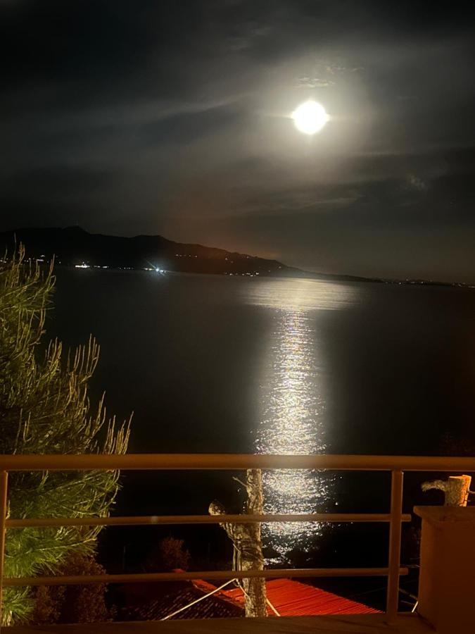 Mane Hotel Sarande